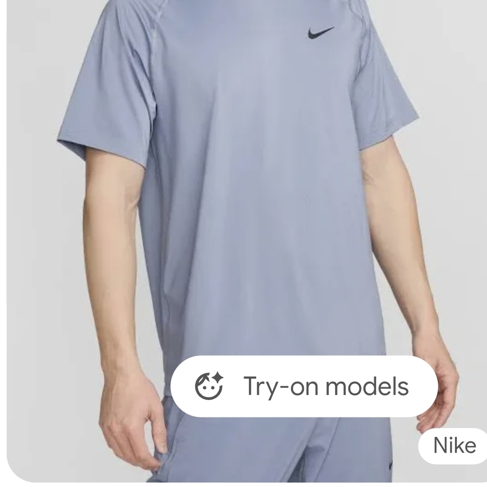 Nike Men's Gray Short Sleeve Tee